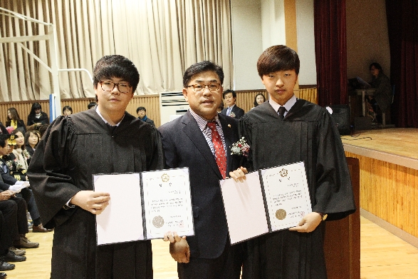동신중학교 졸업식