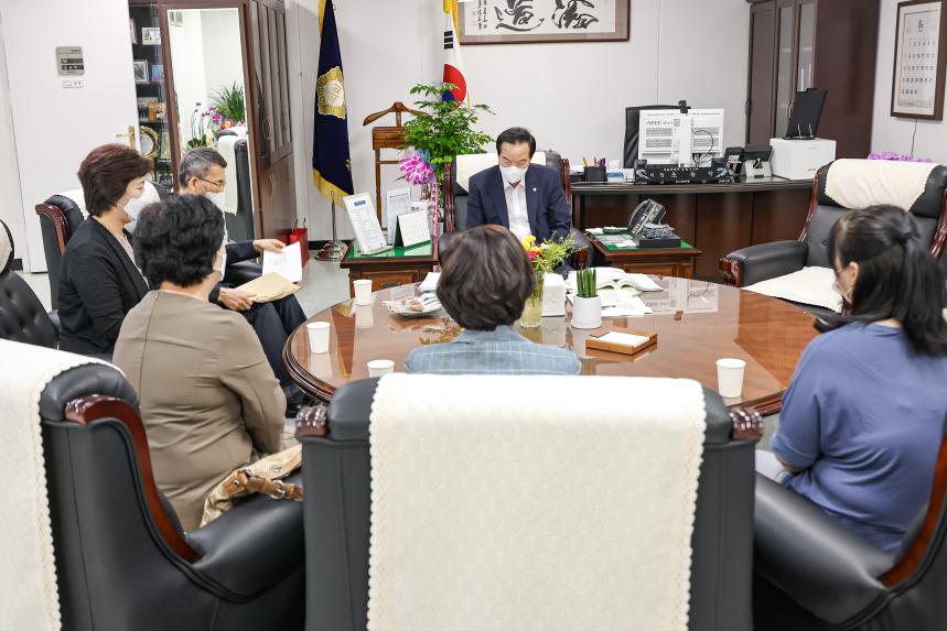 강동지역아동센터 연합회 회장외 의회방문 - 3