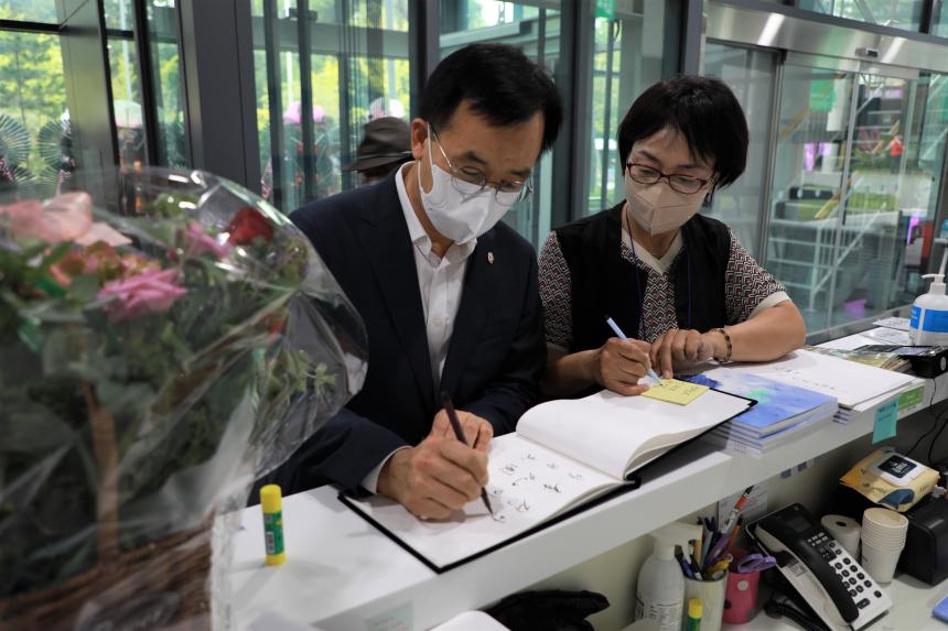 제19회 한강의 흐름전 개막식 - 8