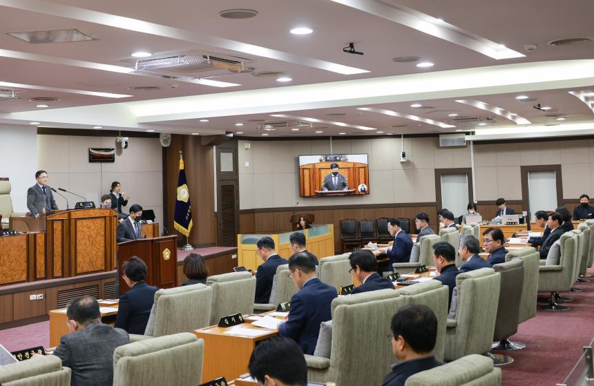 제300회 임시회 제2차 본회의 