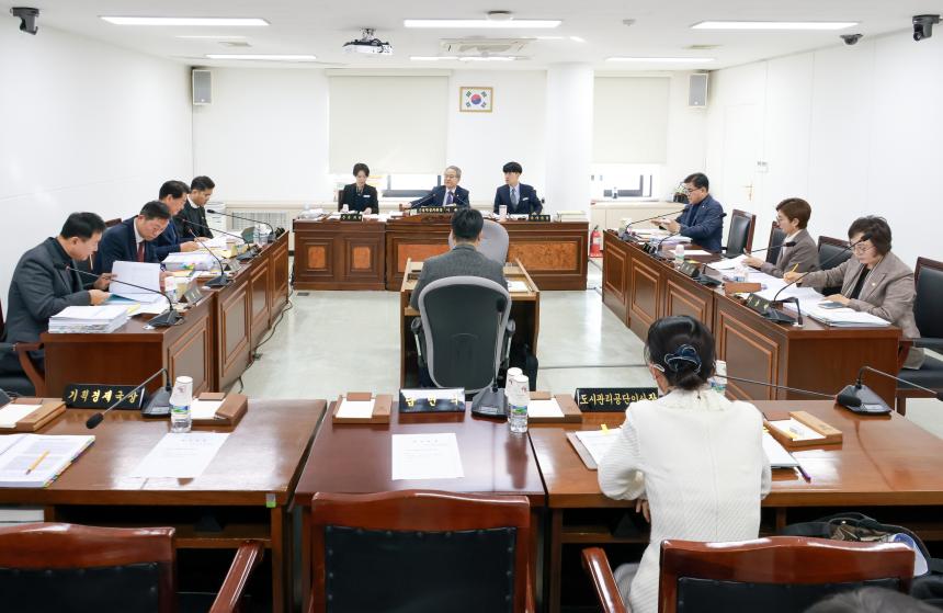 제305회 정례회 건설재정위원회(행감7일차)