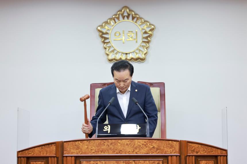 제310회 임시회 제5차 본회의(의장선출) - 11