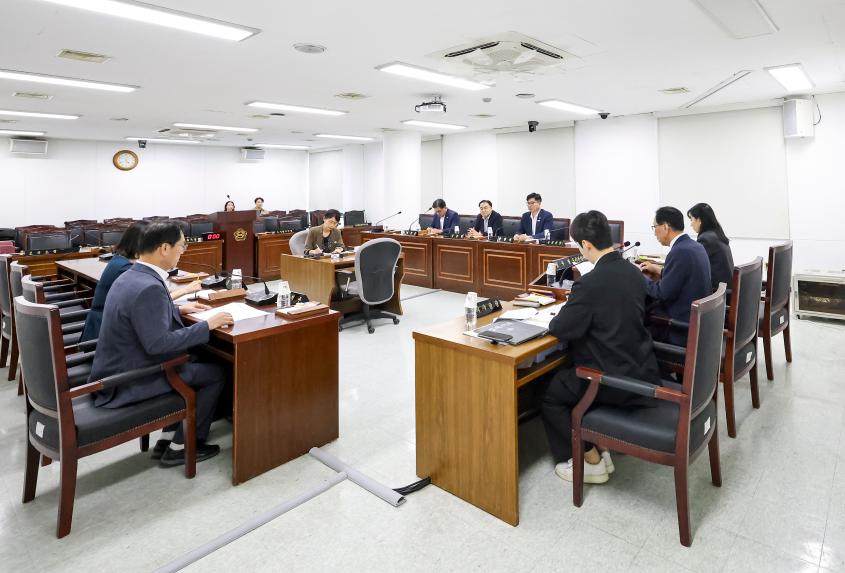 제311회 임시회 제1차 도시건설위원회 - 3
