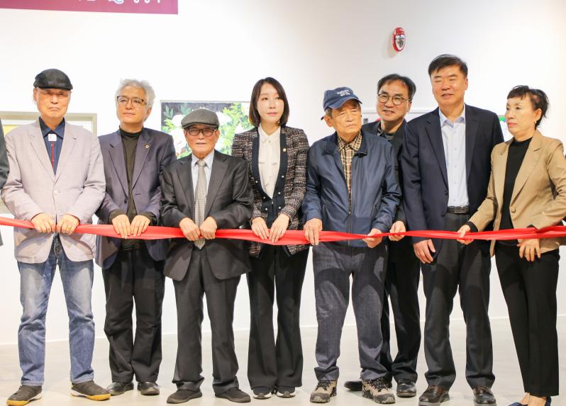 제14회 모란꽃 사생작가 초대전 개막식 - 13