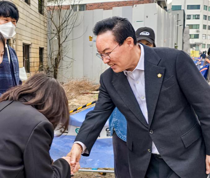 천호2동 새마을부녀회 워크숍 출발
