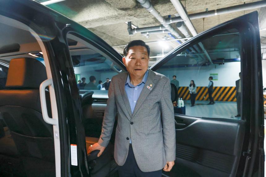 차량출고(스타리아)고사