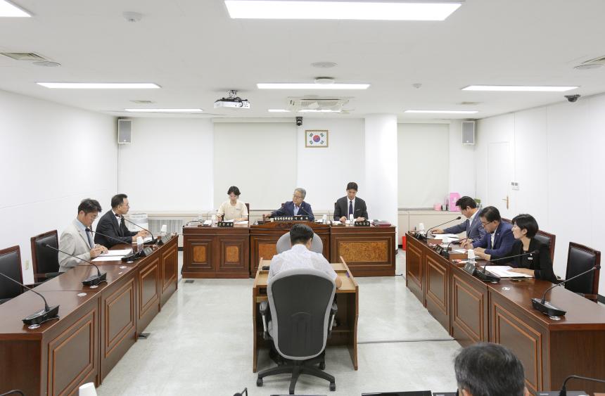제317회 임시회 제1차 행정재경위원회