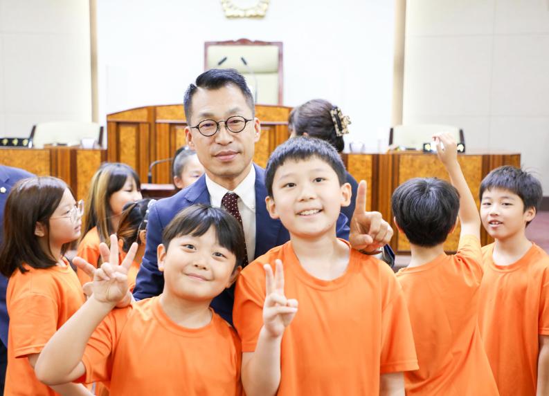 의회 견학(성내초등학교) - 20