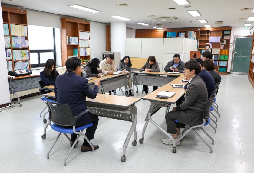 정책지원관 회의 - 5