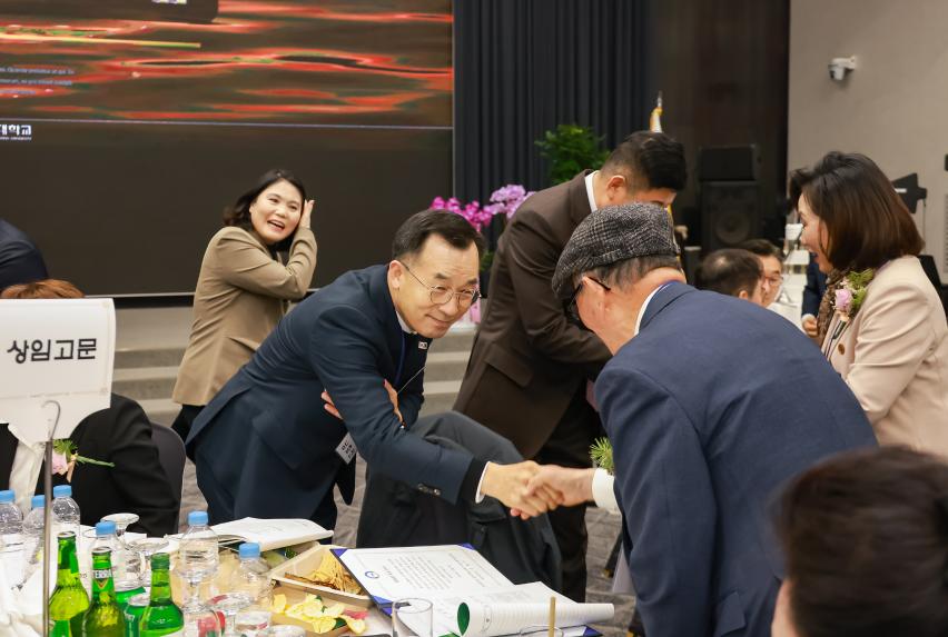 강원대 amp 총동문회장 이취임식 및 송년회