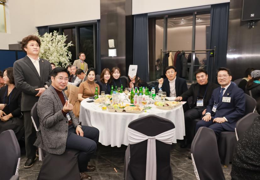 강원대 amp 총동문회장 이취임식 및 송년회