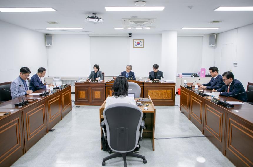 제323회 임시회 제1차 행정재경위원회