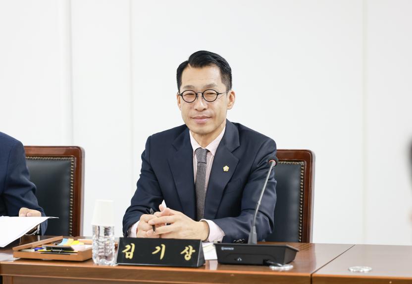 제323회 임시회 제1차 예산결산특별위원회 