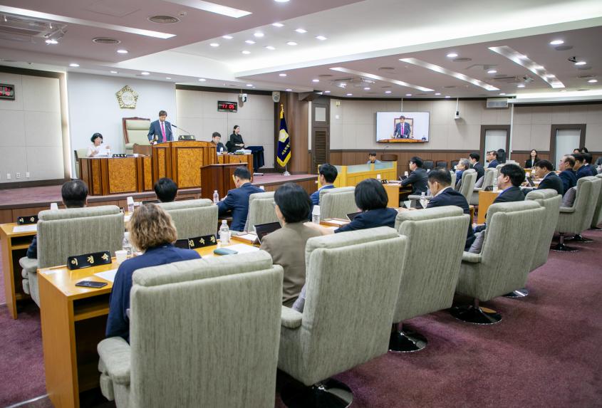 제324회 임시회 제2차 본회의