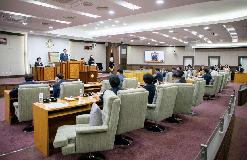 제324회 임시회 제6차 본회의